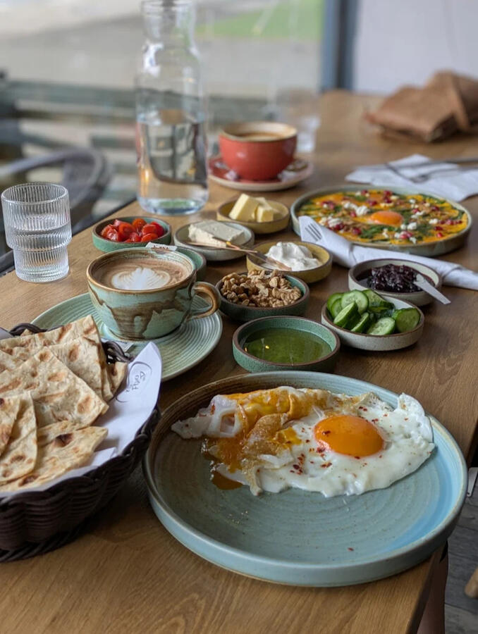 Komoo Café Image